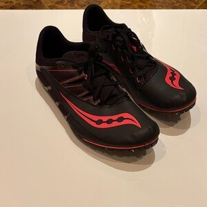 Saucony Men's Black and Red Track Spikes